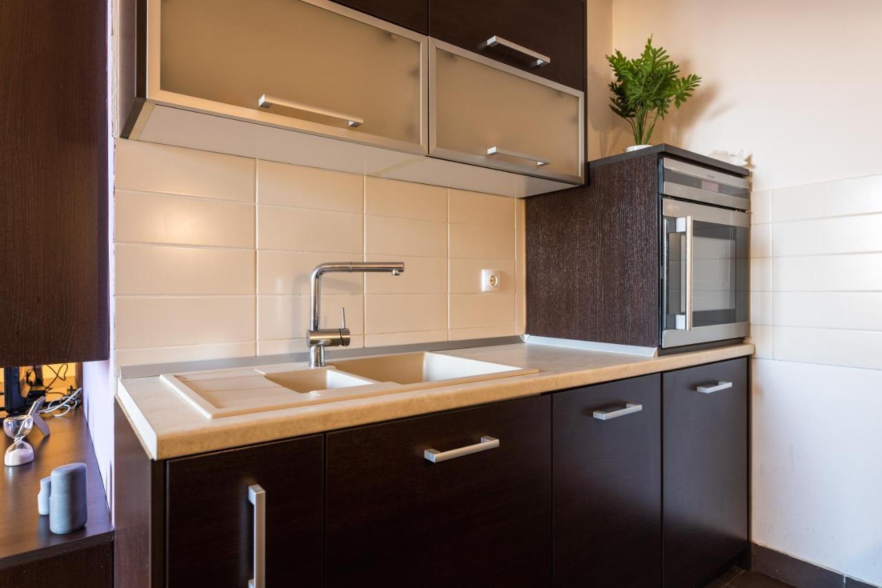 Flexible Selfcheckins 29 - Zagreb - Garage - Loggia - New - Apartments Repinc Buitenkant foto