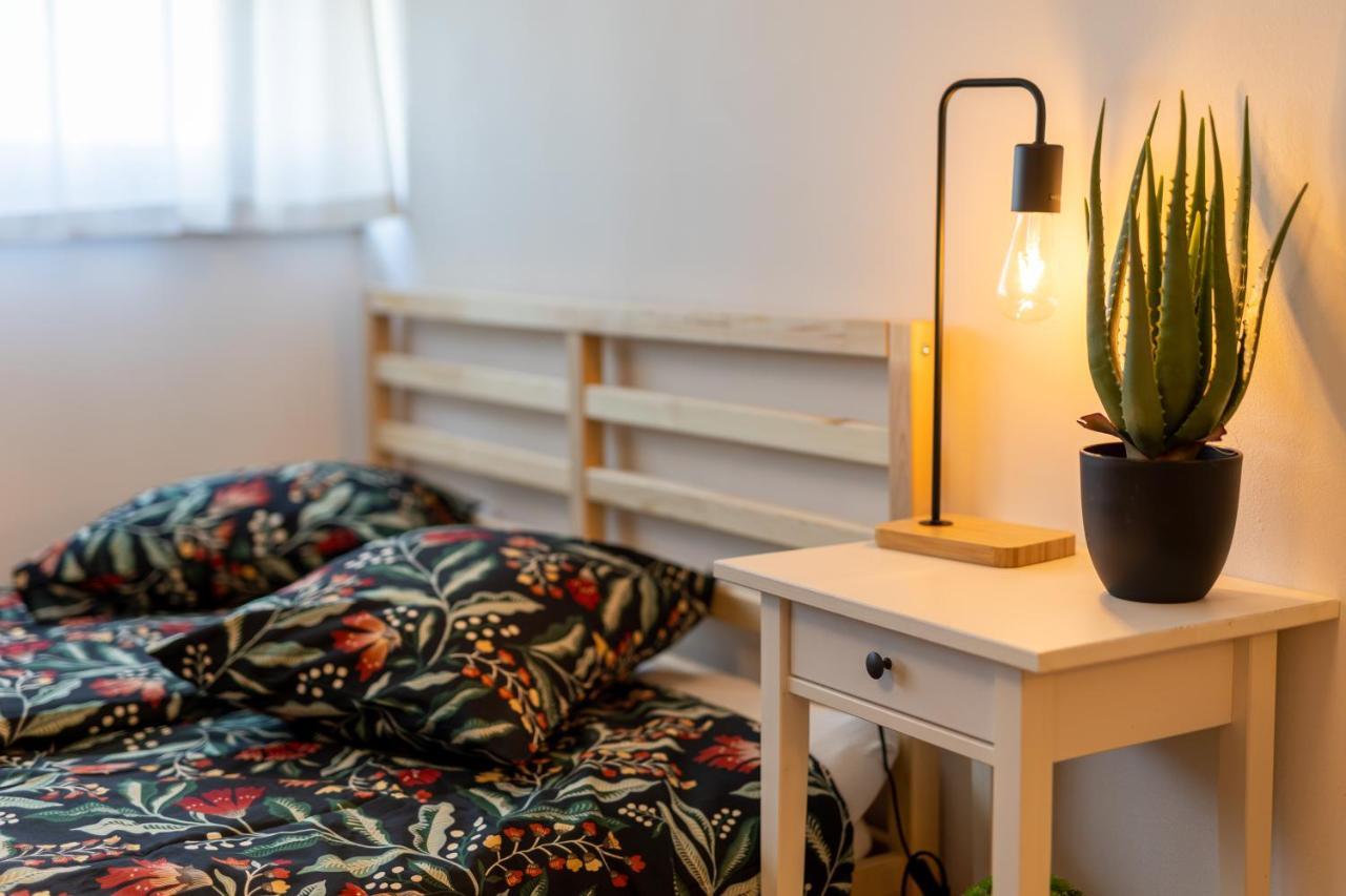 Flexible Selfcheckins 29 - Zagreb - Garage - Loggia - New - Apartments Repinc Buitenkant foto
