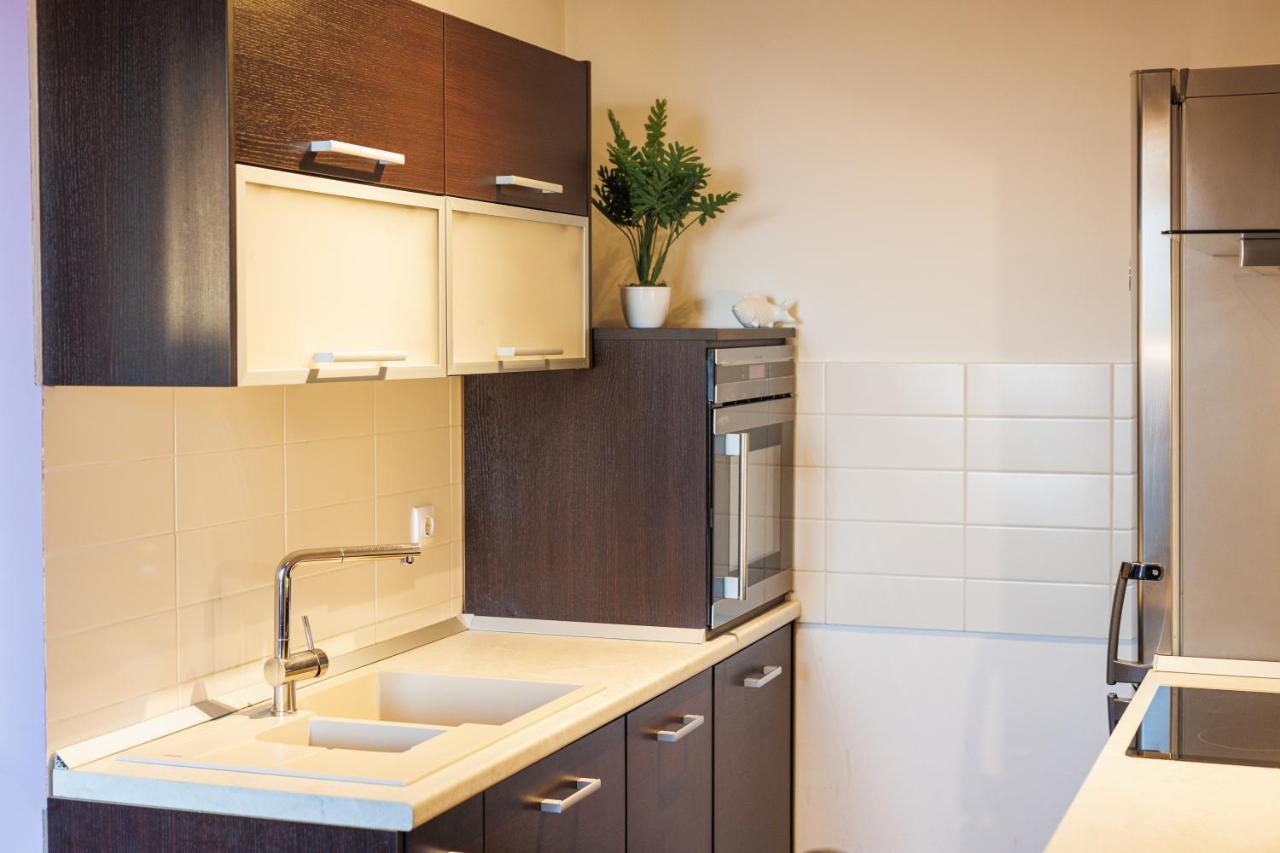 Flexible Selfcheckins 29 - Zagreb - Garage - Loggia - New - Apartments Repinc Buitenkant foto